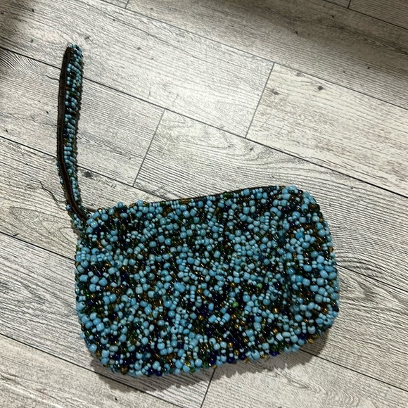 Blue beaded wristlet purse - Picture 1 of 7